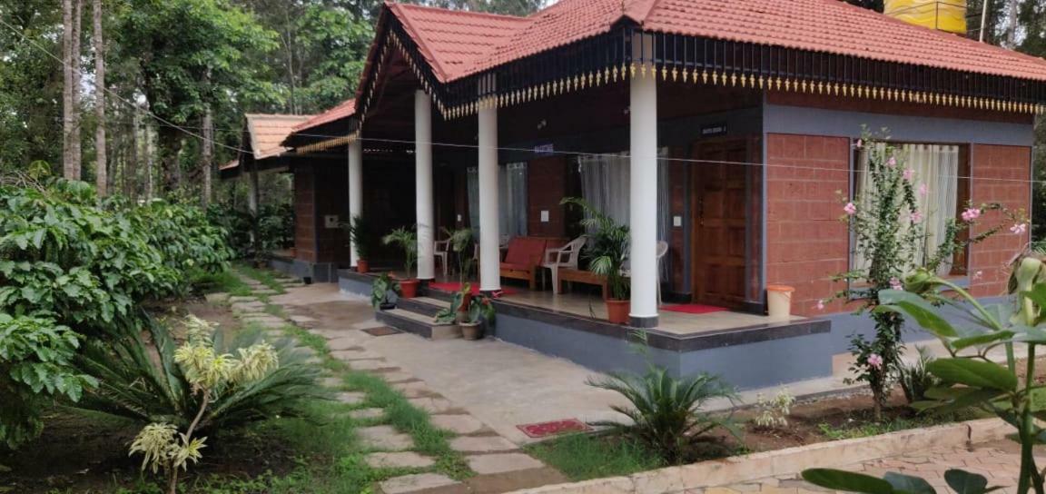 Rai Cottage @ Coorg ,Suntikoppa Екстер'єр фото